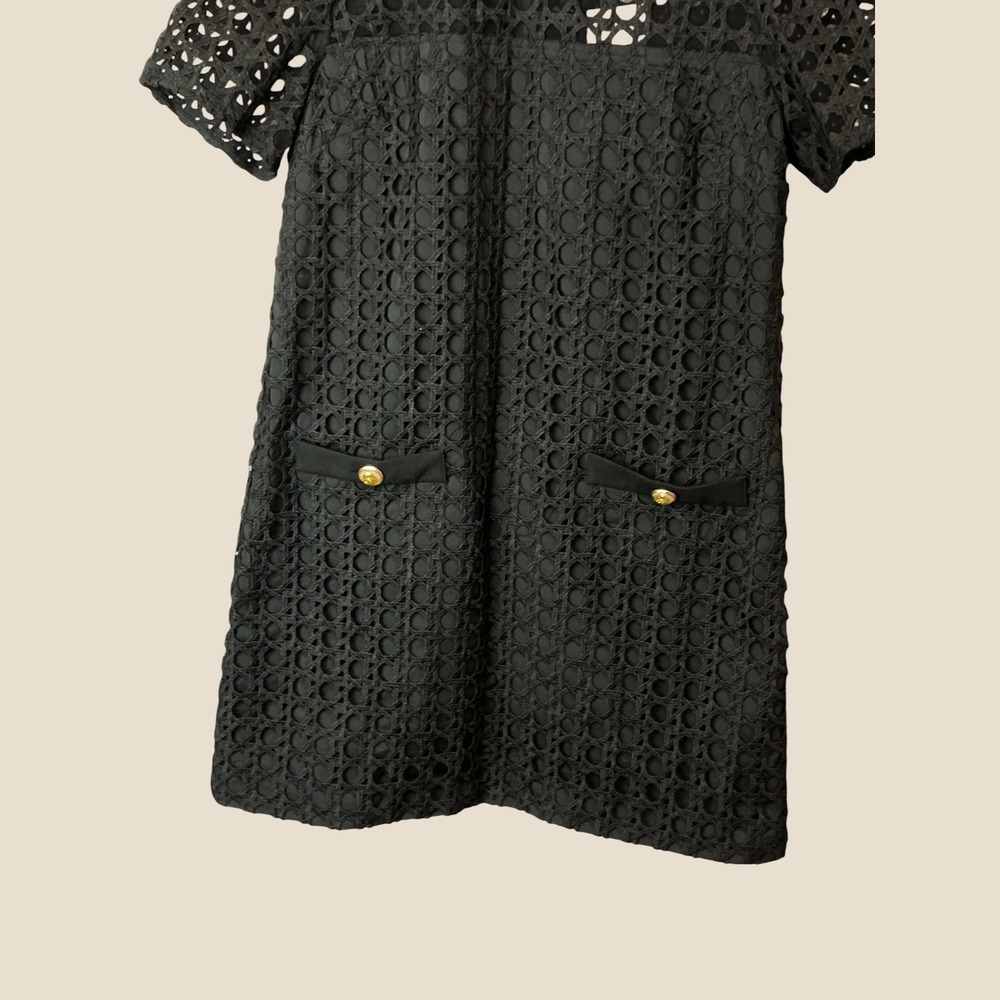 Tuckernuck Black Eyelet Lace Shift Dress Gold Button Pocket Short Sleeve Small - Picture 9 of 9
